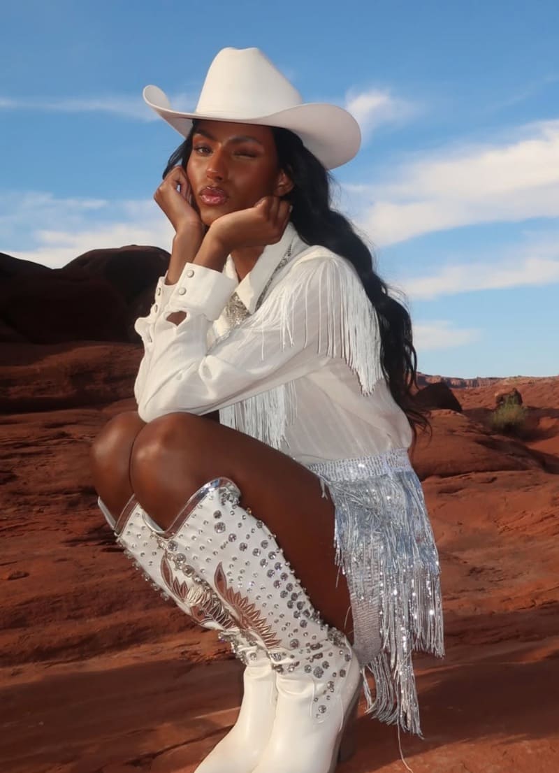Sydney in sexy cowgirl dress
