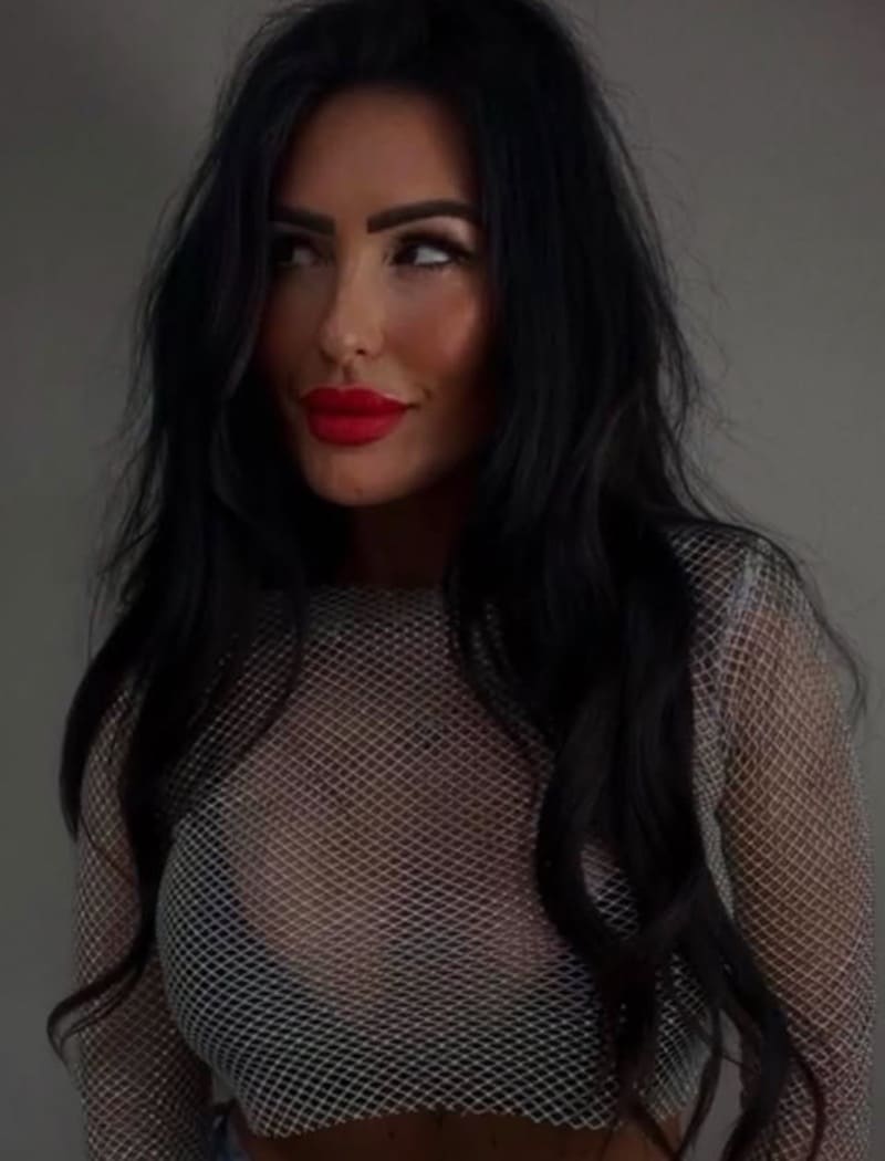 Babe with red lipstick