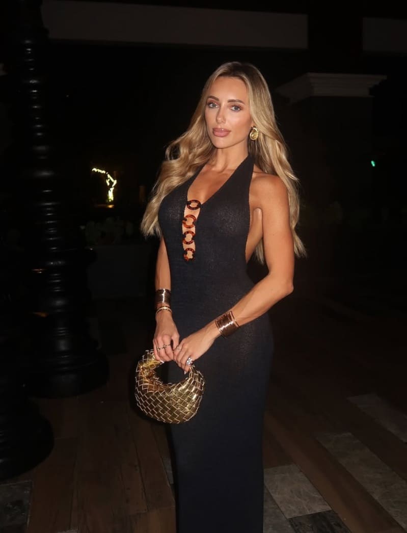 Amber in black dress