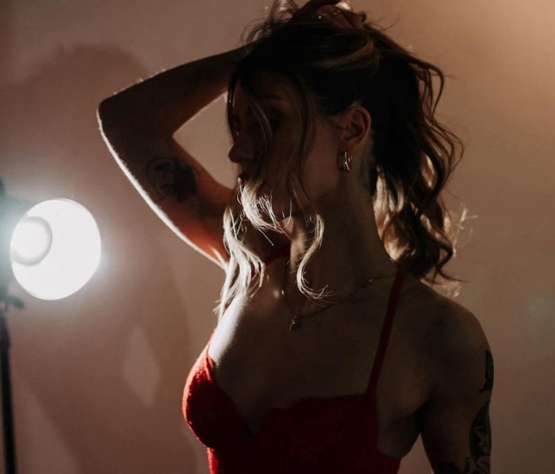 Babe in red lingerie