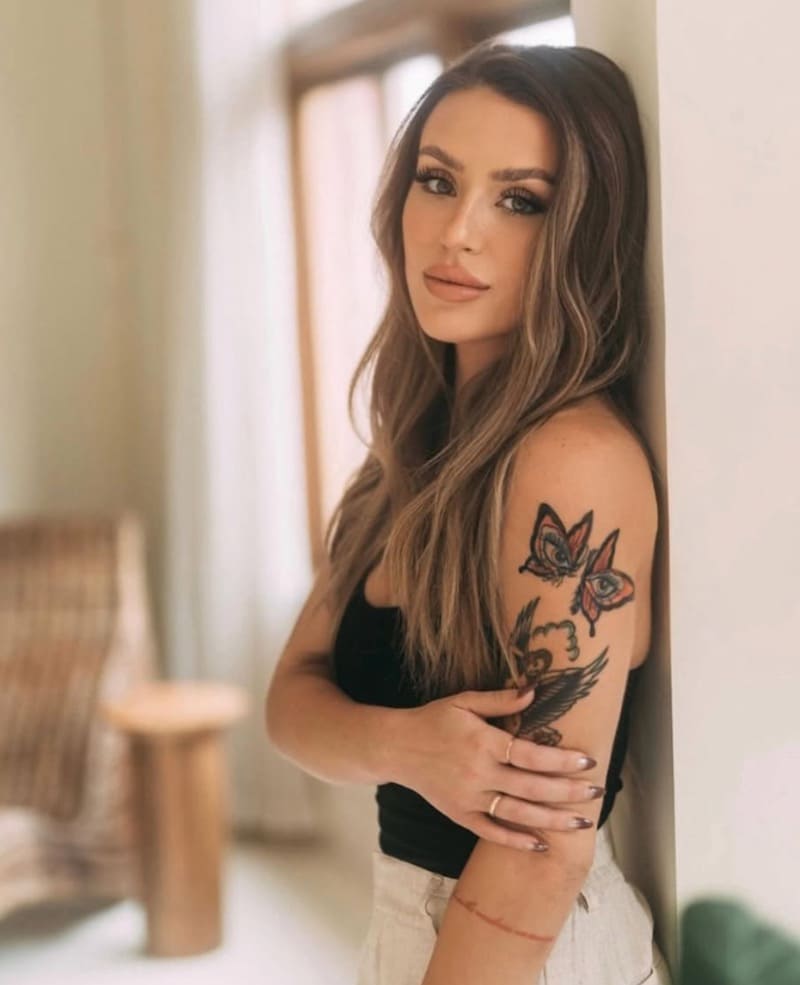 Babe in black top