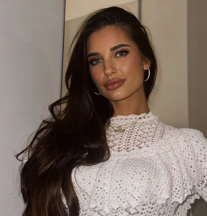 Angelika in sexy white top