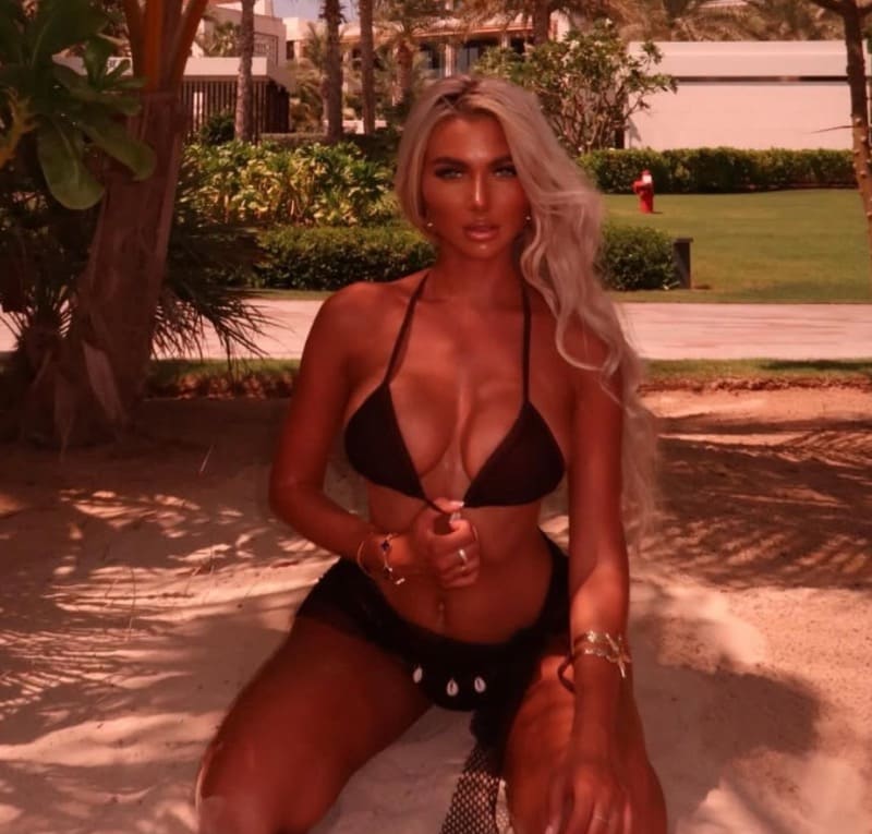 Sexy blonde in bikini