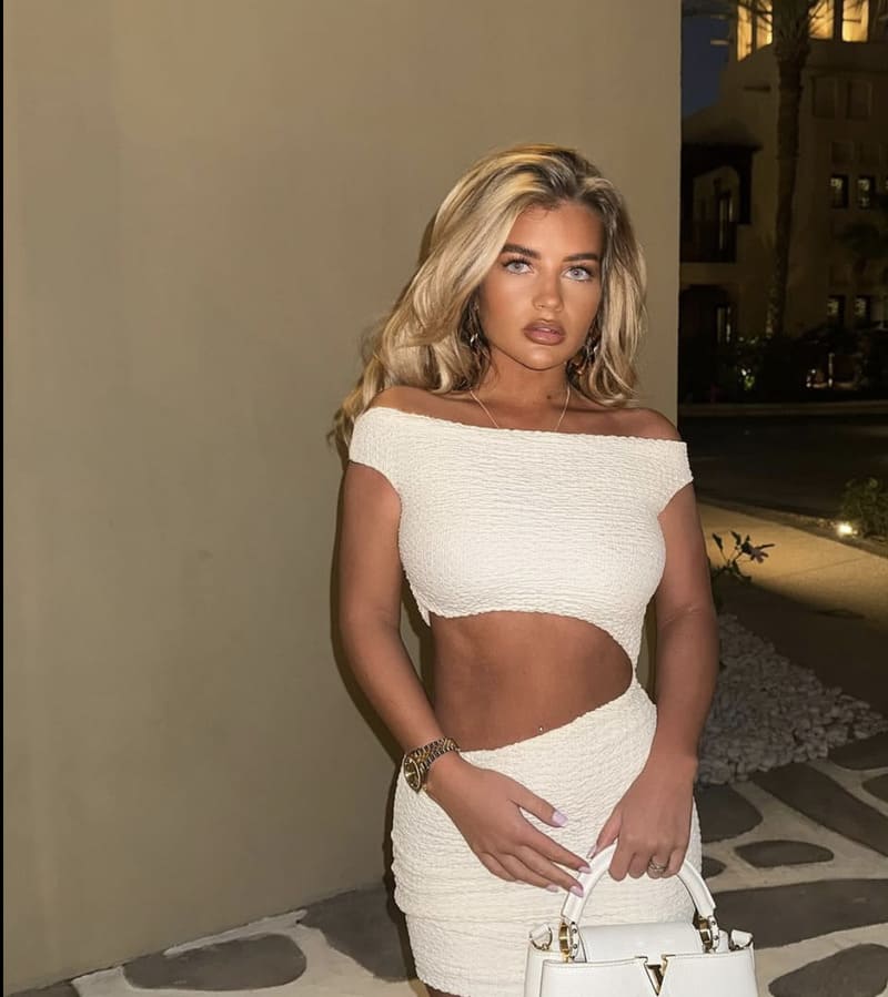 Mia in white dress