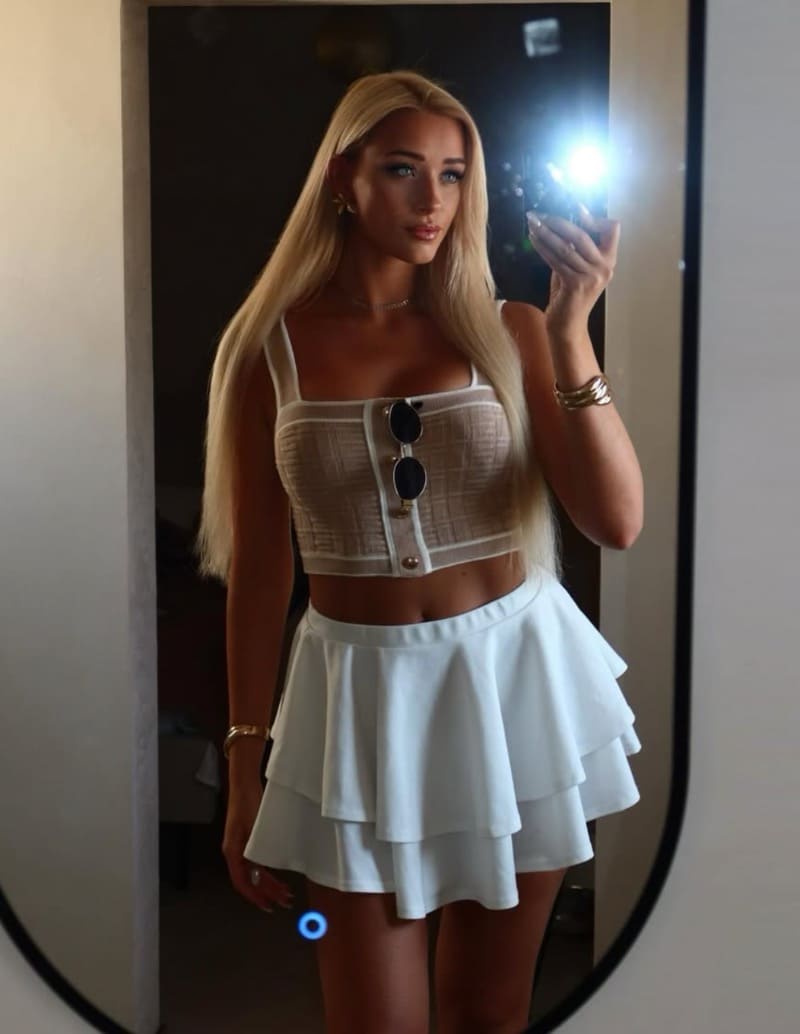 Babe in white dress