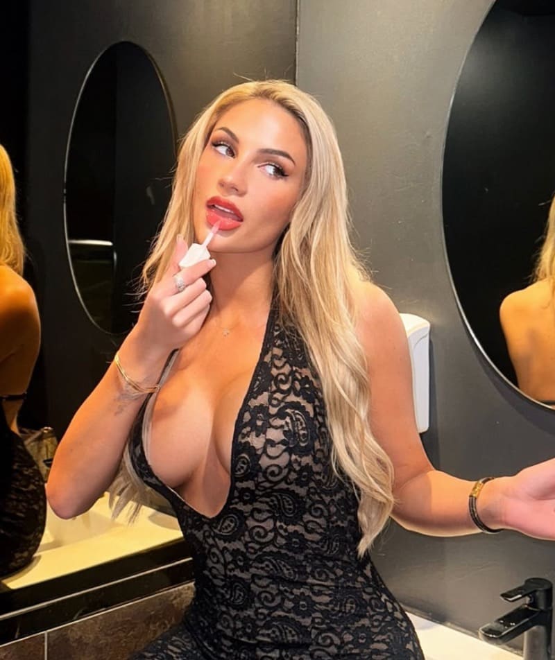 Oceania in revealing top