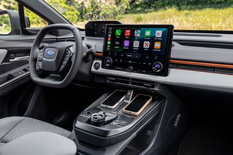 Subaru interior 