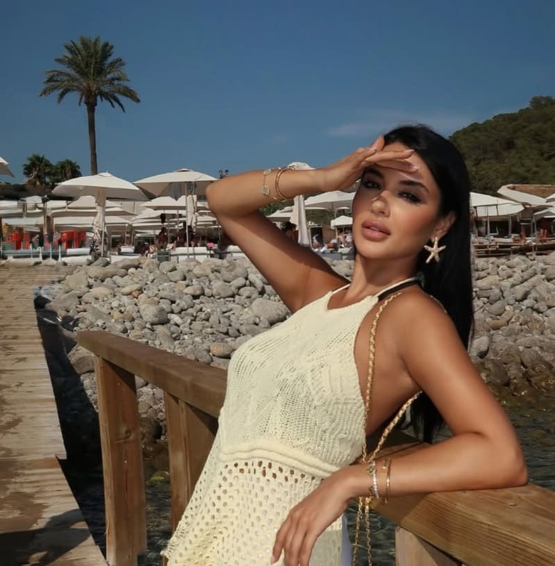 Maya in white