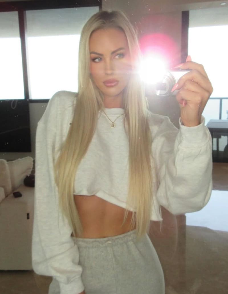 Babe in mini outfit