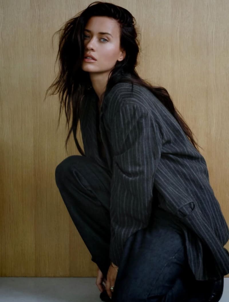 Babe in grey