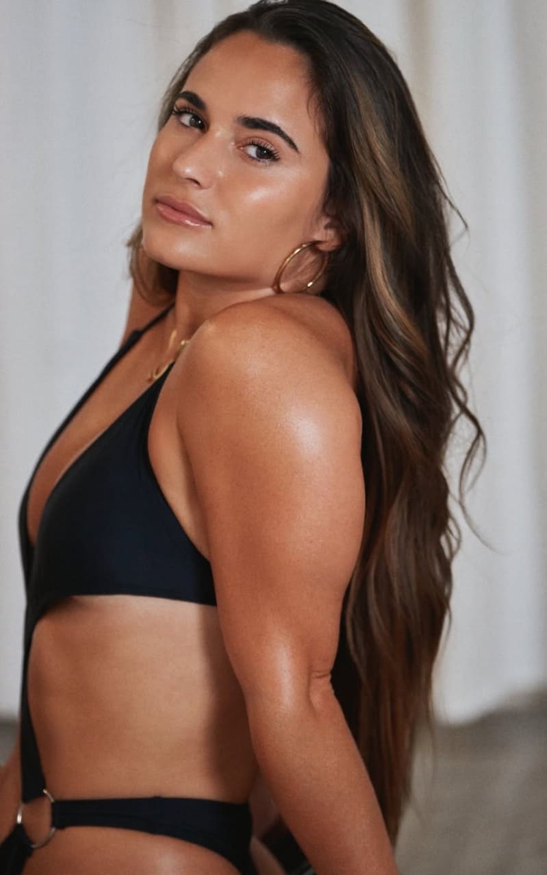 Sexy brunette in hot bikini