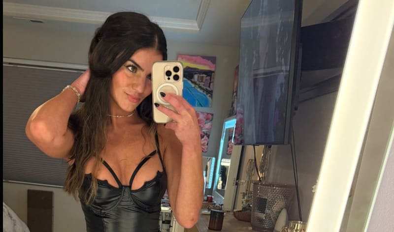 Screenshot 2025-10-30 at 23.18.04 Carlie FT