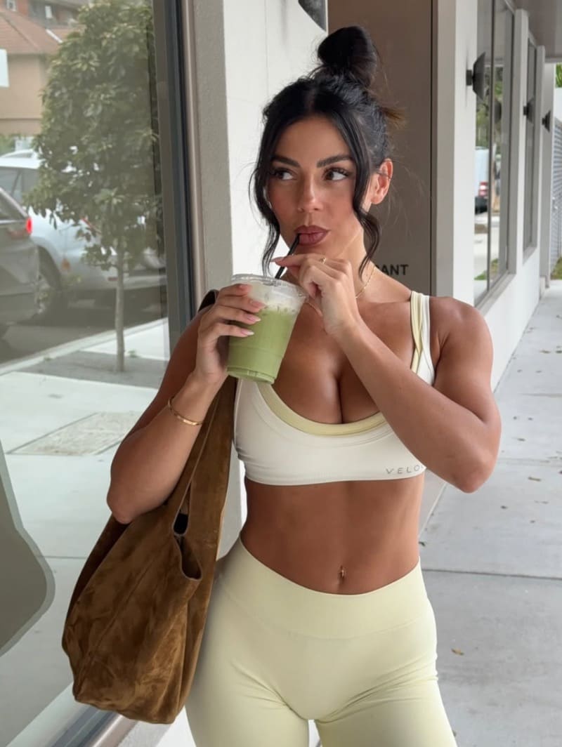 Babe in sexy white sport outfit