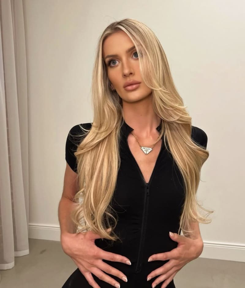 Elizabeth in sexy black outfit