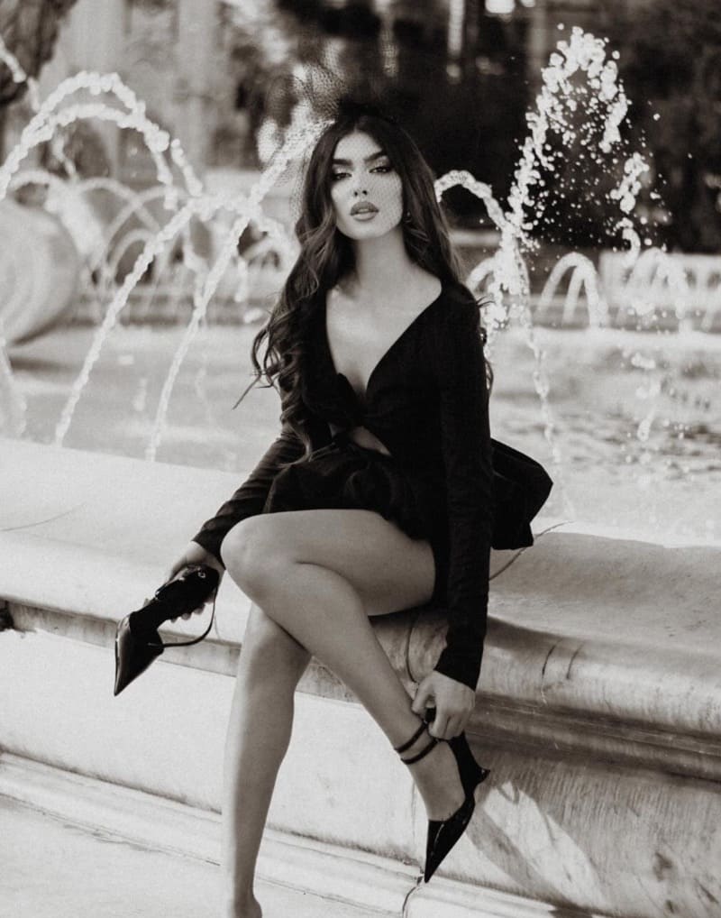 Franceska in sexy black dress