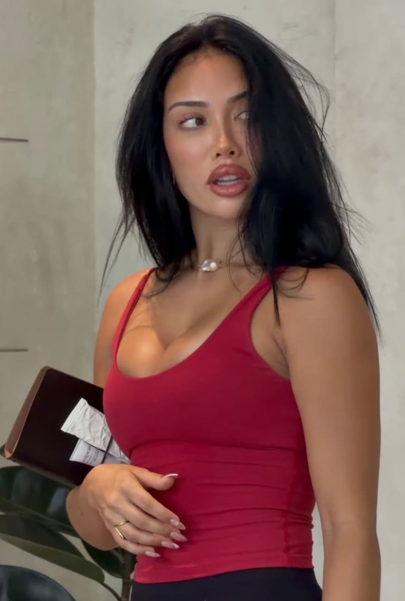 Chloë in tight red top 