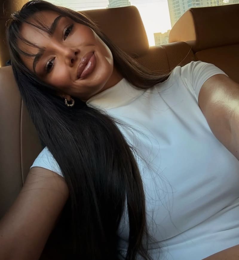 Babe in tight white top