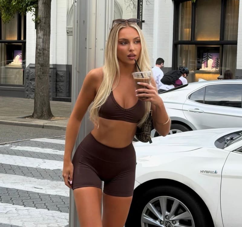 Charlotte in brown outfit