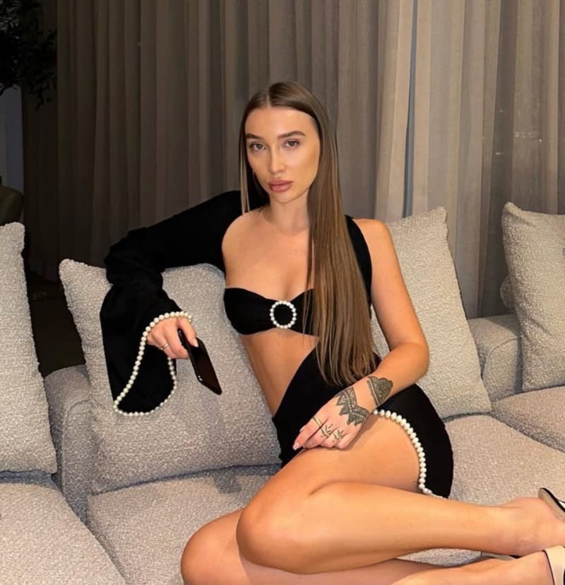 Katrine in sexy black dress