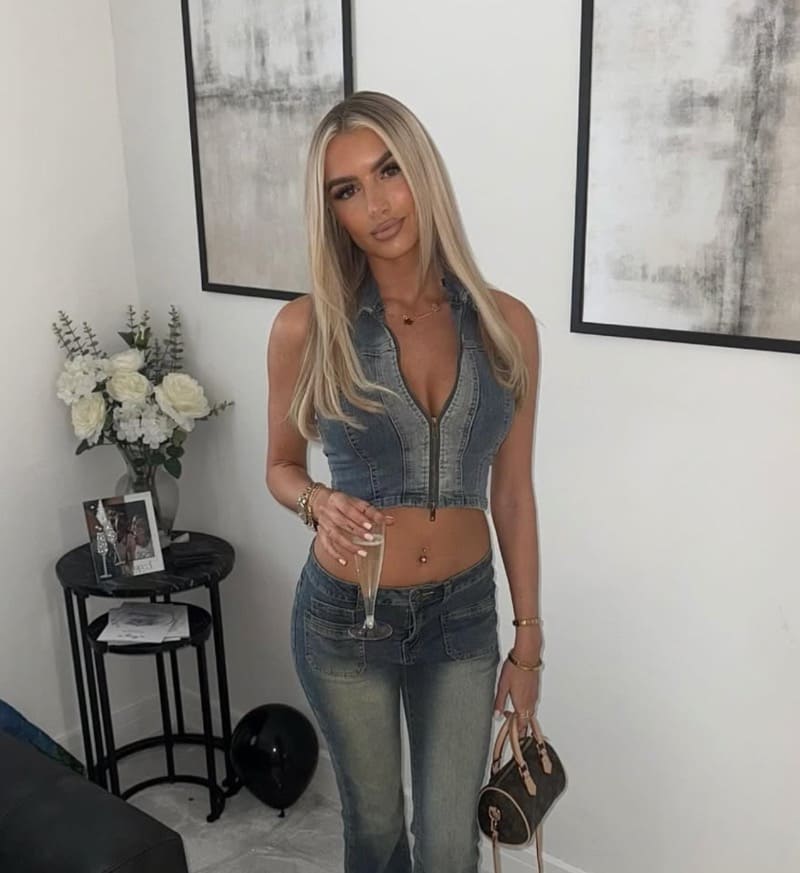 Sexy model in jeans