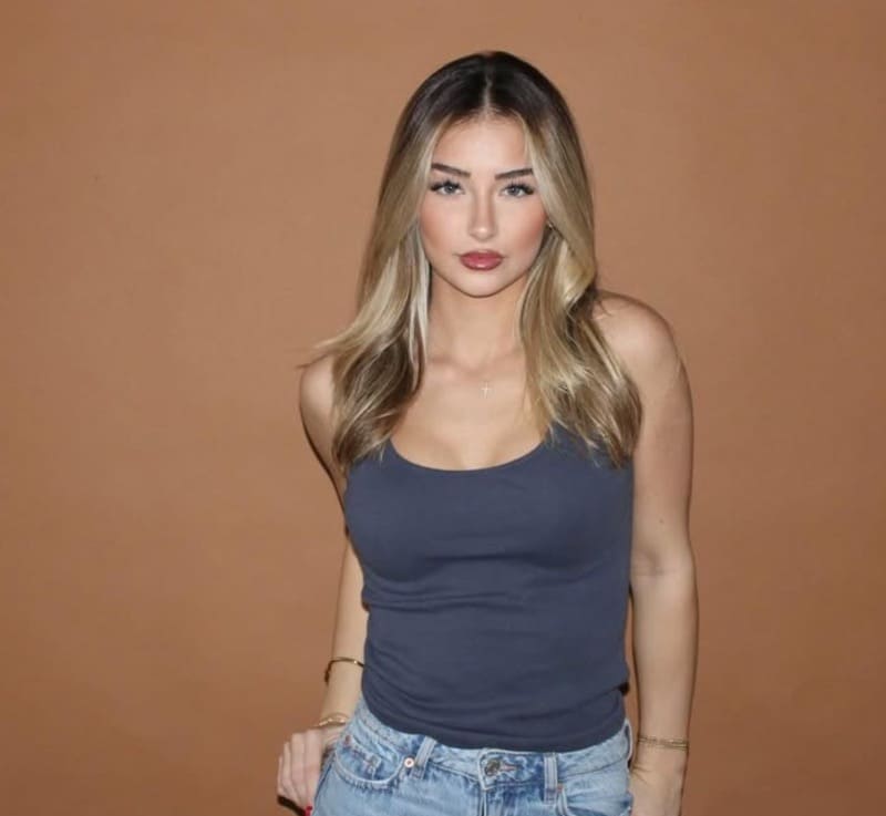 Babe in sexy black top