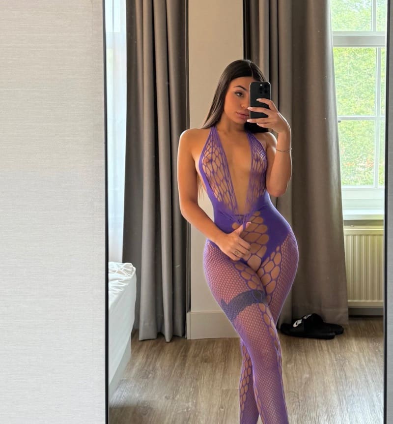 Martina in sexy blue lingerie