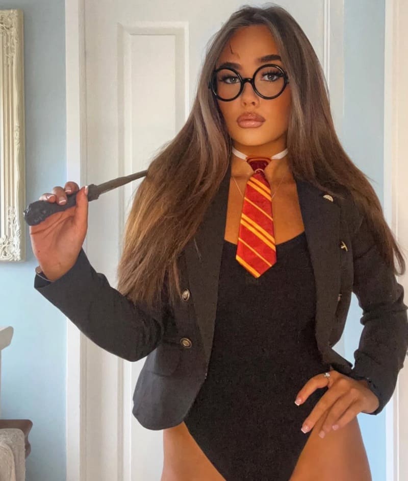 Madeline in harry potter lingerie