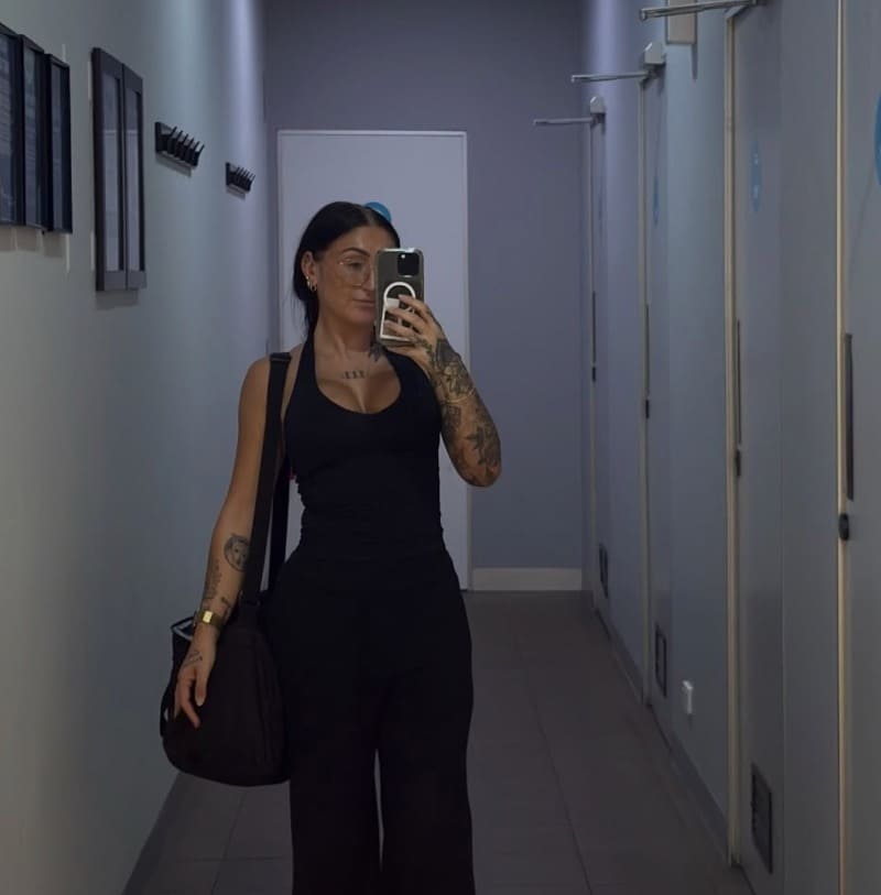 Victoria in sexy black outfit