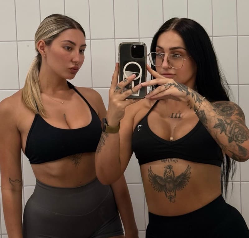 Fitness babes in tight top