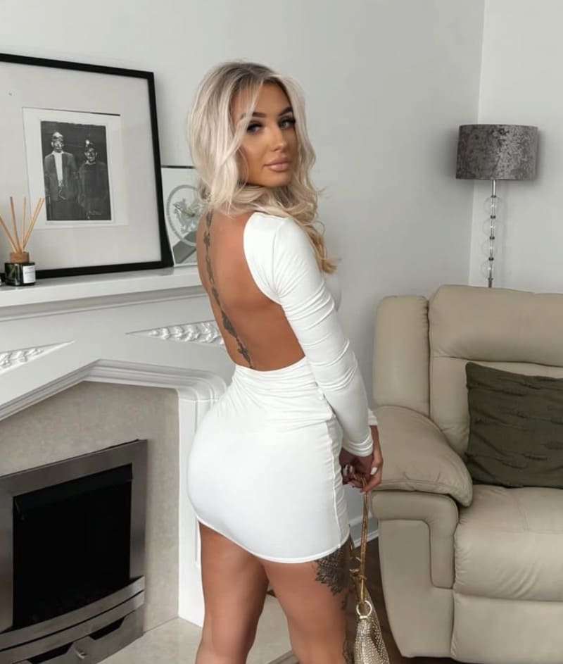 Sexy model in short dres