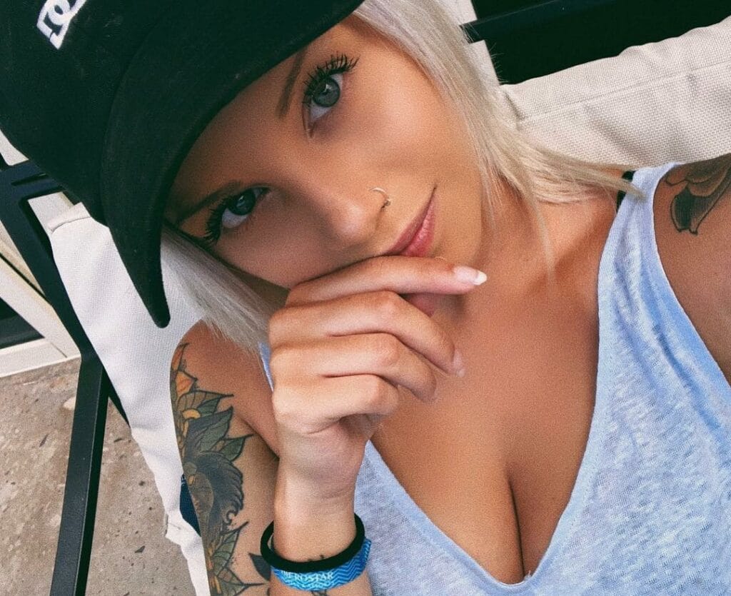Sara Biyín posando.