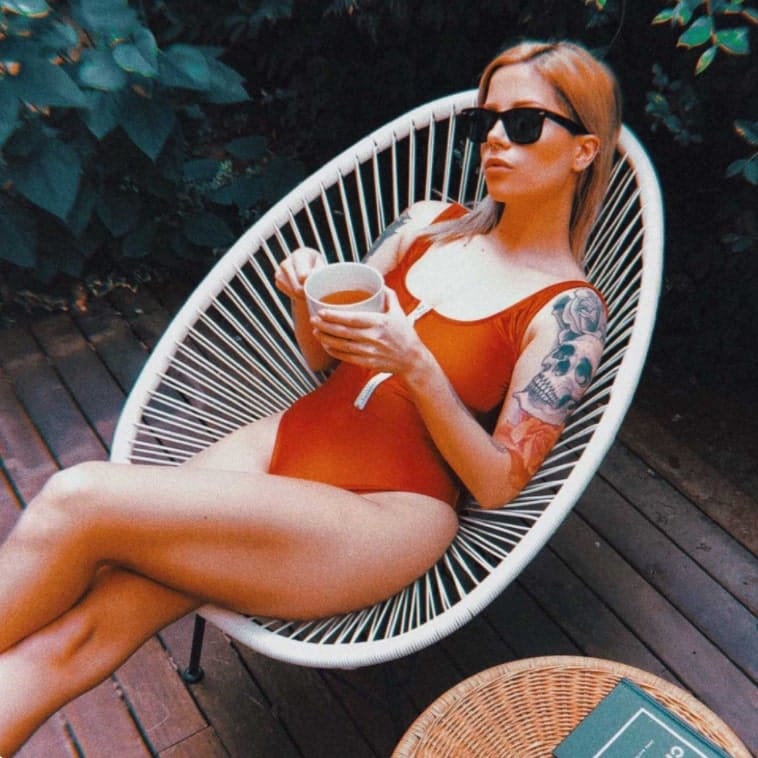 Sara Biyín en bikini.
