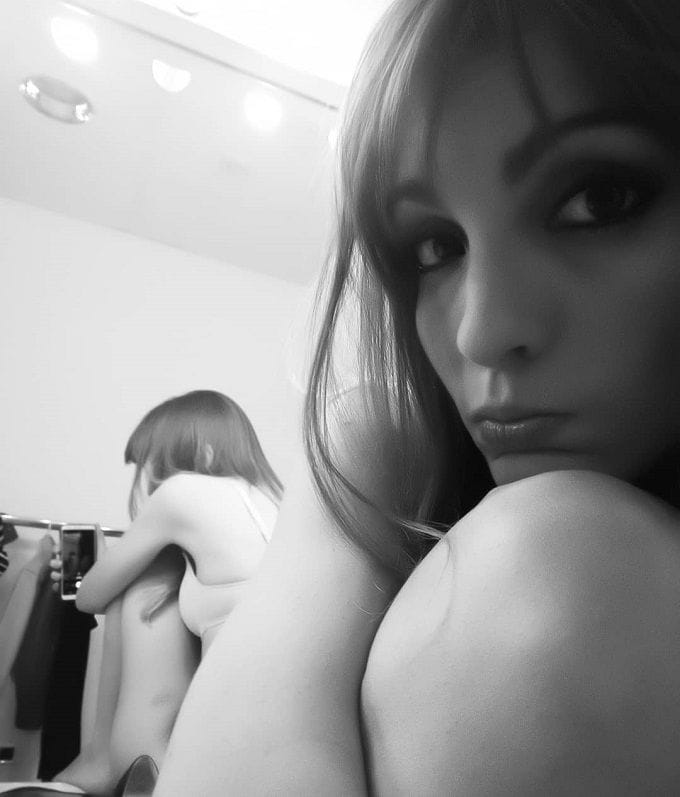 Cristinini desnuda.