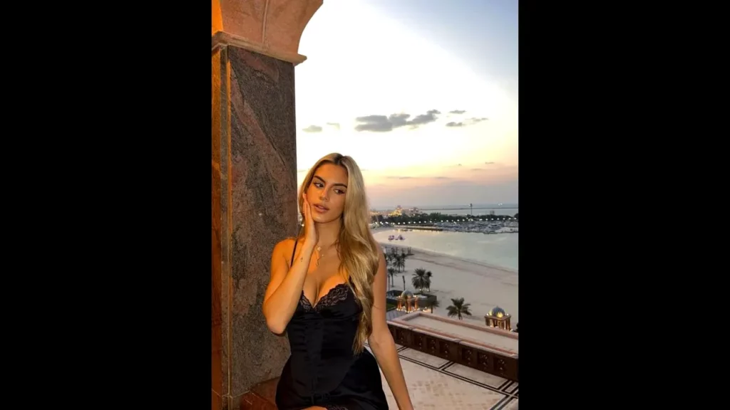 El vestido de lencería de María Guardiola.