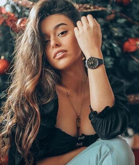 Marta Díaz en sujetador.