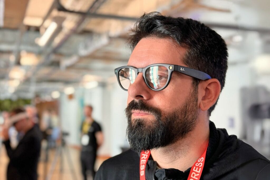 Ray-Ban Meta video.