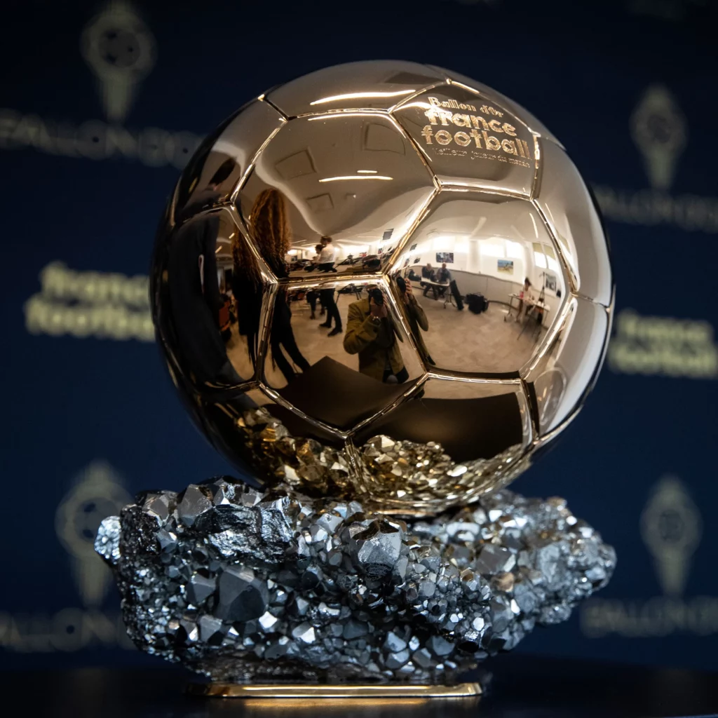 material balón de oro