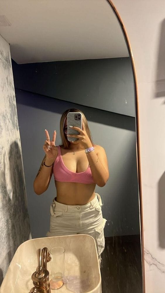Valeria La Parce sujetador