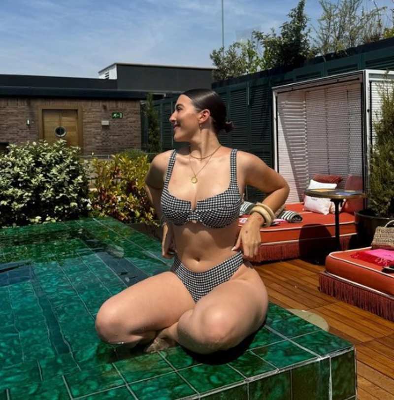 alba diaz bikini tanga