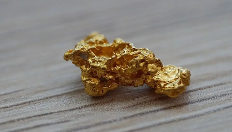 hasta dónde puede llegar el precio del oro en 2025