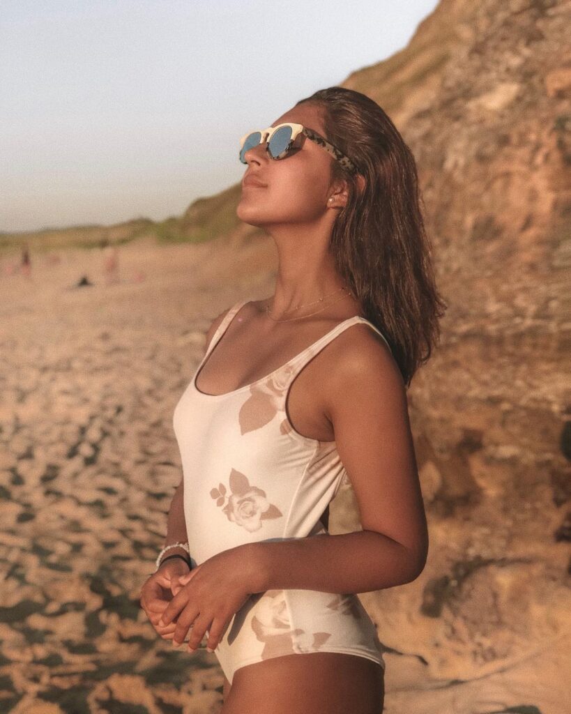 Gabriela Toral curvas