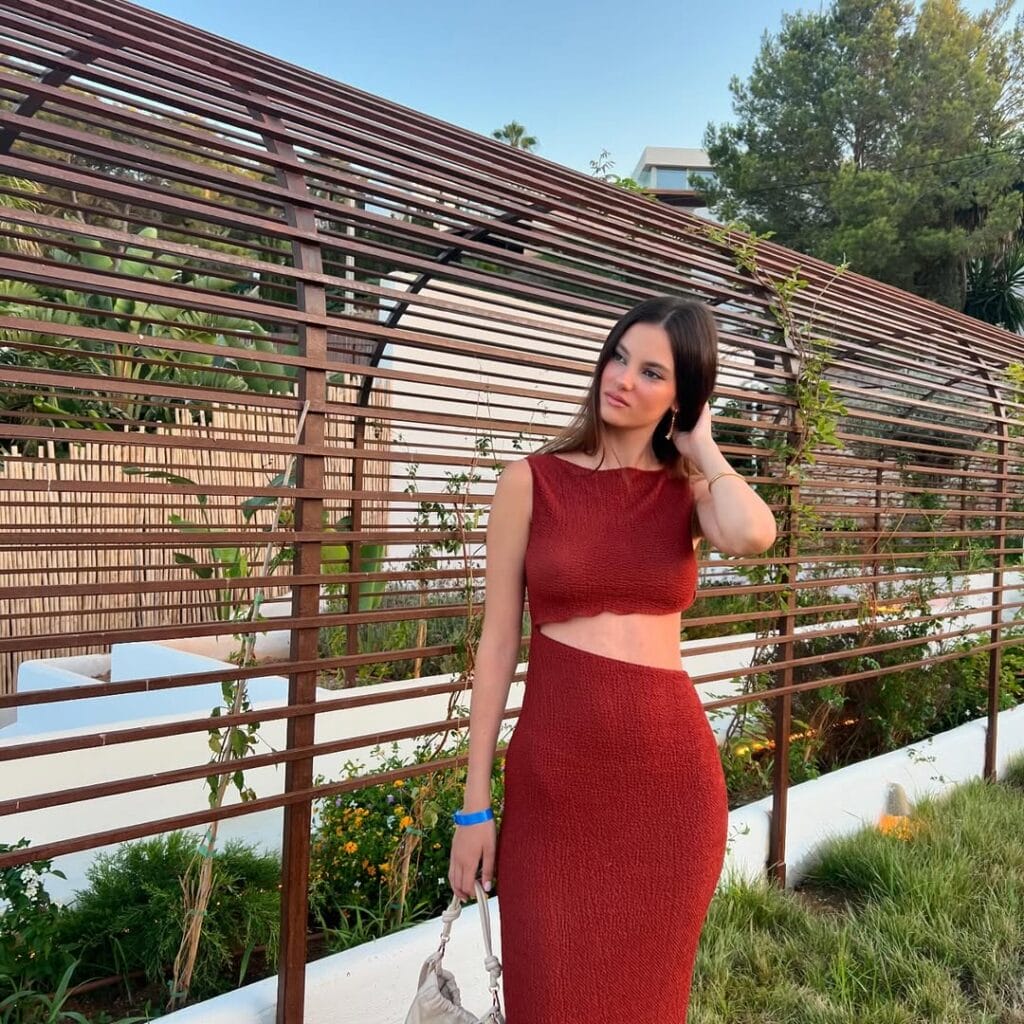 carlota melendi curvas