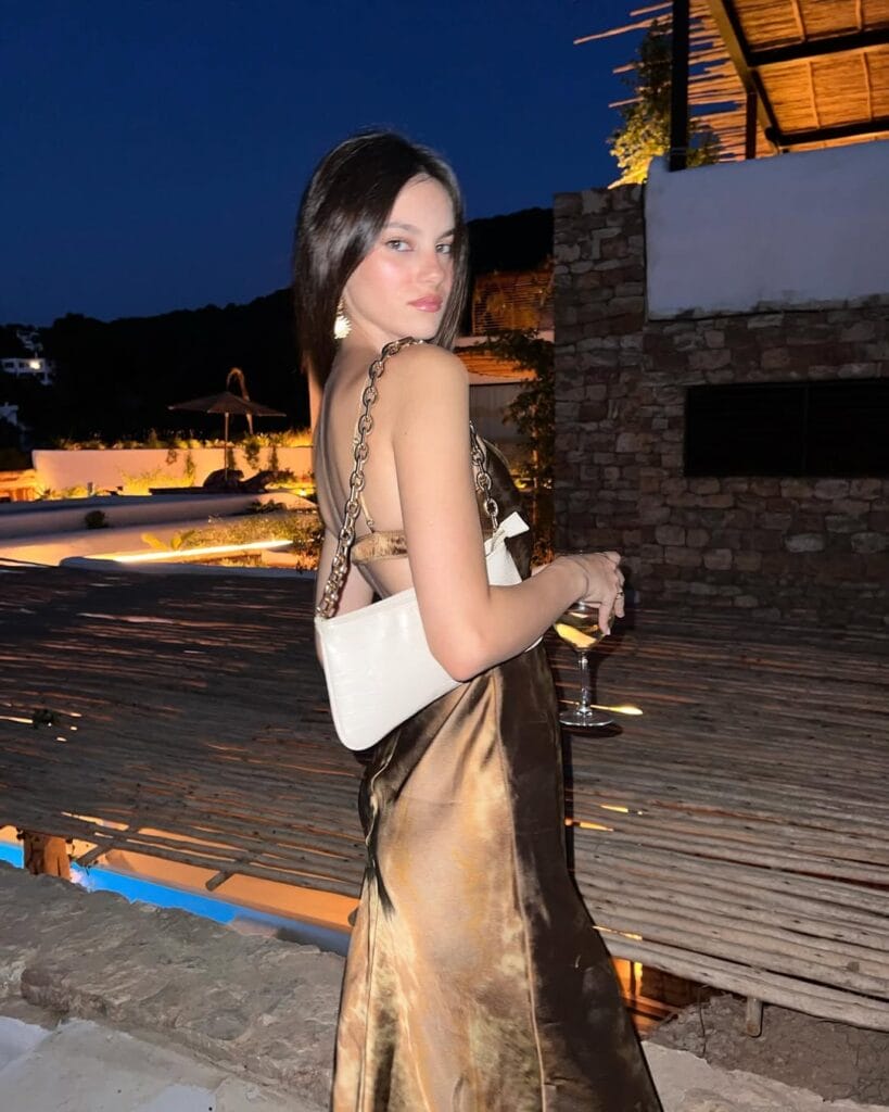 carlota melendi sexi