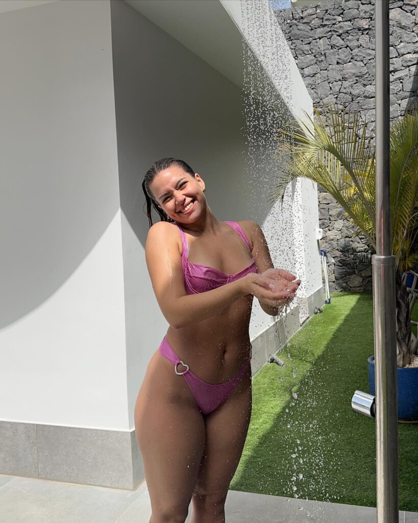 Andrea Mengual en bikini