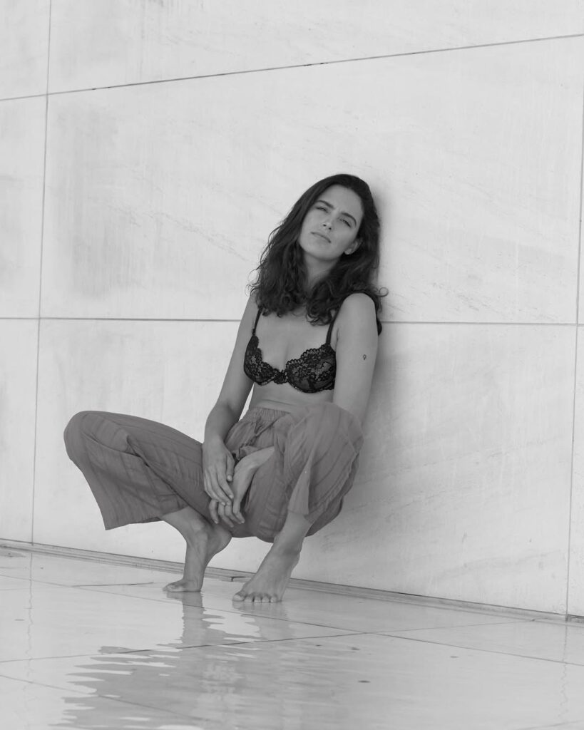 Sara Gim sujetador