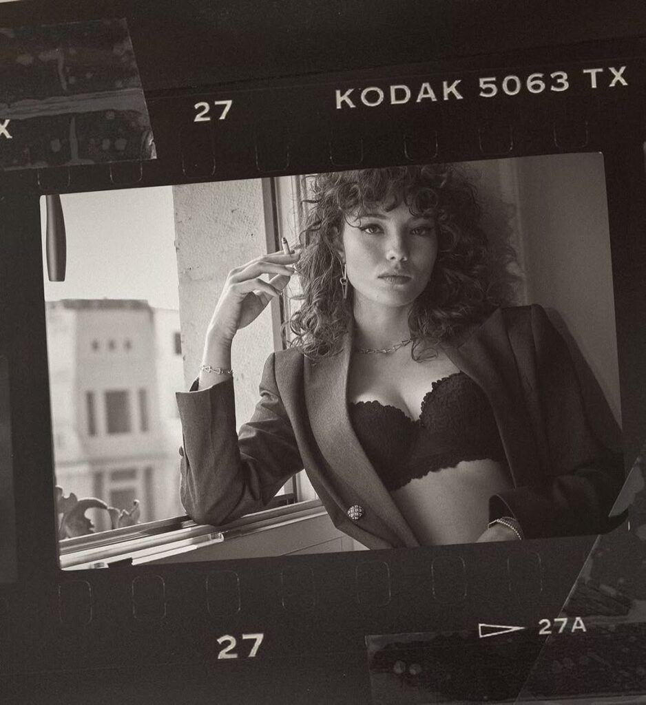 Gabriela Andrada sujetador