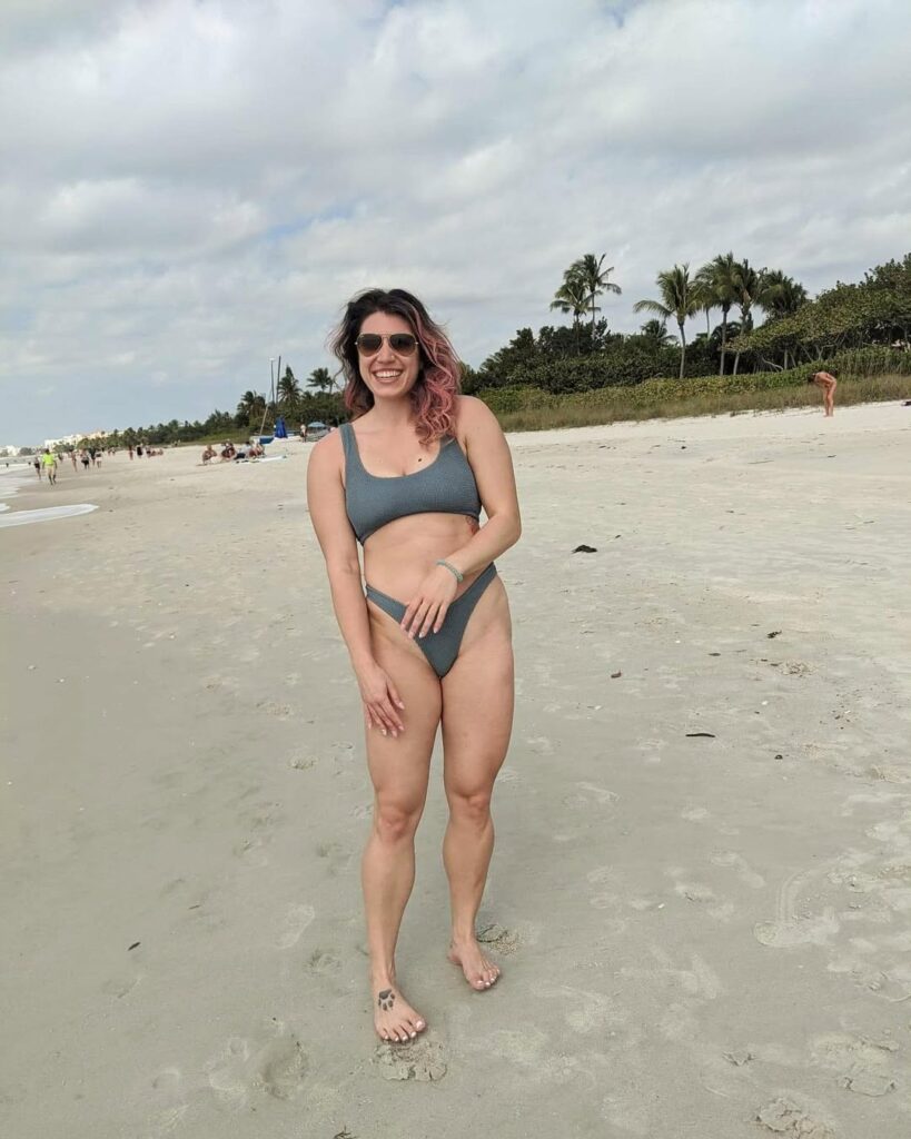 bikini leanna garcia