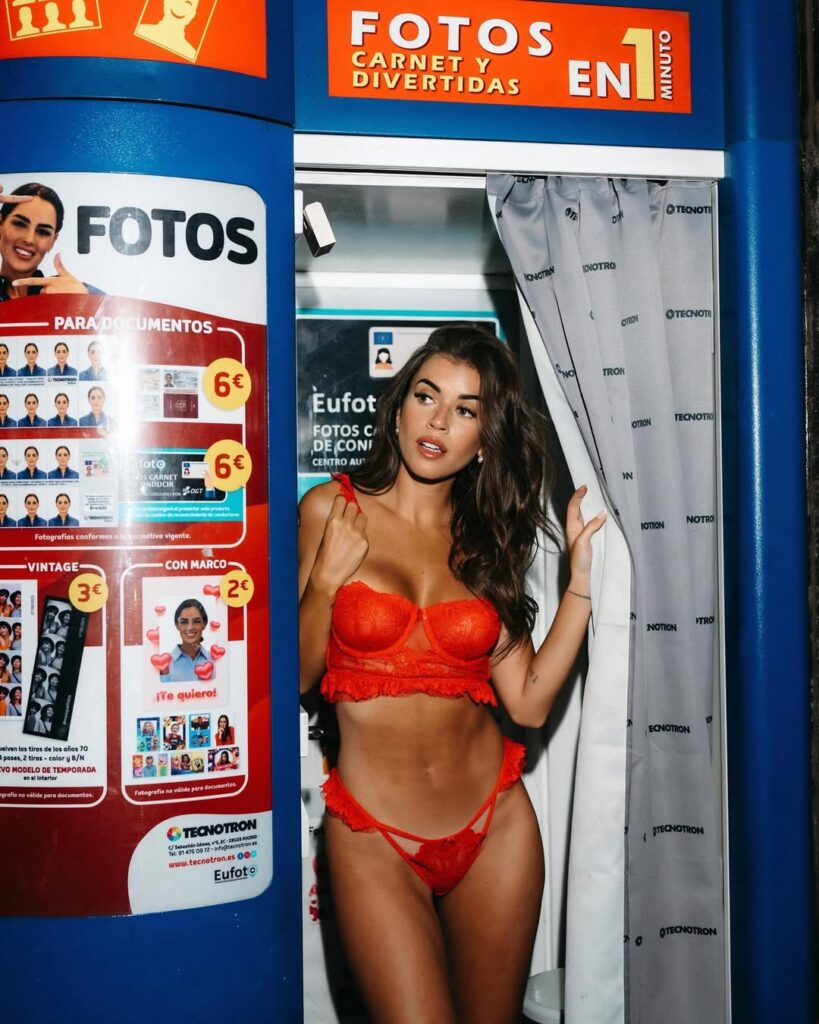 Rocío Camacho lencería encaje