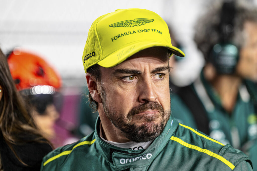 alonso aston martin f1 expcetarivas