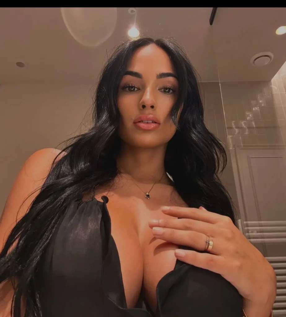claudia bavel sujetador